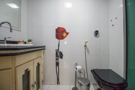 Apartamento à venda com 87m², 4 quartos e 2 vagasBanheiro