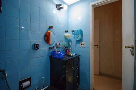 Apartamento à venda com 87m², 4 quartos e 2 vagasBanheiro