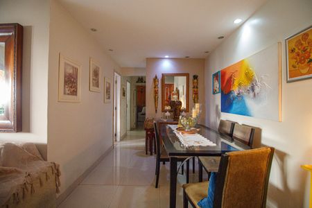 Apartamento à venda com 87m², 4 quartos e 2 vagasSala