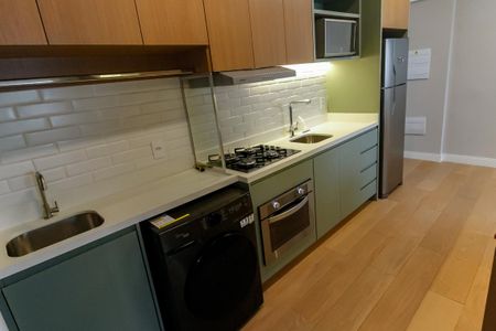 Apartamento para alugar com 36m², 2 quartos e 1 vaga Apartamento para alugar com 36m², 2 quartos e 1 vagaCozinha e Área de Serviço