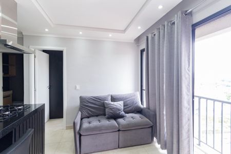 Sala de apartamento para alugar com 1 quarto, 40m² em City Bussocaba, Osasco