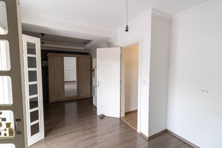 Casa à venda com 200m², 3 quartos e sem vaga Casa à venda com 200m², 3 quartos e sem vagaQuarto 2