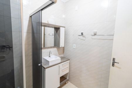Casa à venda com 200m², 3 quartos e sem vaga Casa à venda com 200m², 3 quartos e sem vagaBanheiro