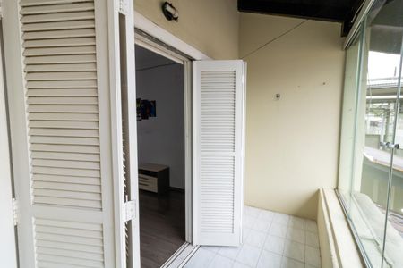 Casa à venda com 200m², 3 quartos e sem vaga Casa à venda com 200m², 3 quartos e sem vagaSuíte