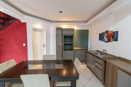 Casa à venda com 200m², 3 quartos e sem vaga Casa à venda com 200m², 3 quartos e sem vagaCozinha