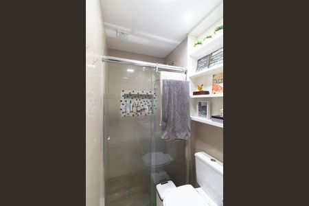 Banheiro da Suíte de apartamento para alugar com 2 quartos, 64m² em Vila da Saúde, São Paulo