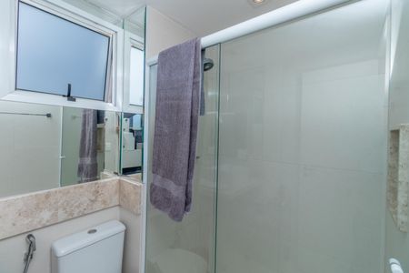 Apartamento à venda com 97m², 2 quartos e 2 vagas Apartamento à venda com 97m², 2 quartos e 2 vagasBanheiro da Suíte 2