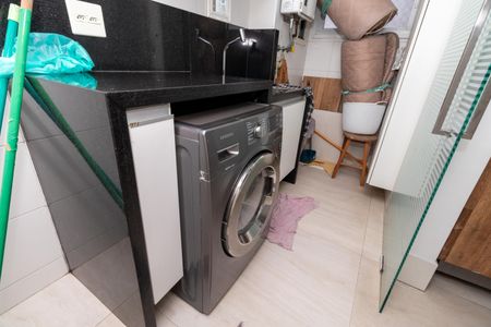 Apartamento à venda com 97m², 2 quartos e 2 vagas Apartamento à venda com 97m², 2 quartos e 2 vagasÁrea de Serviço