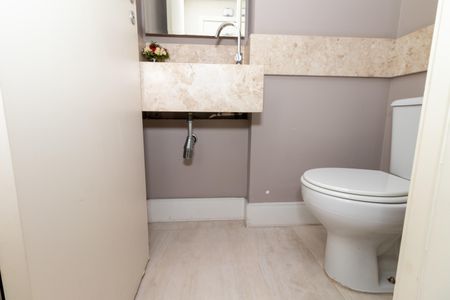 Apartamento à venda com 97m², 2 quartos e 2 vagas Apartamento à venda com 97m², 2 quartos e 2 vagasLavabo