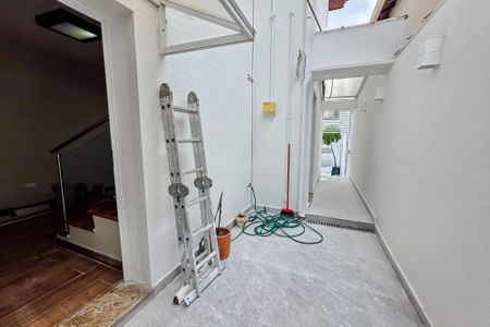Casa à venda com 121m², 2 quartos e 2 vagas