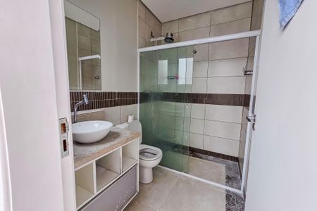 Casa à venda com 121m², 2 quartos e 2 vagas