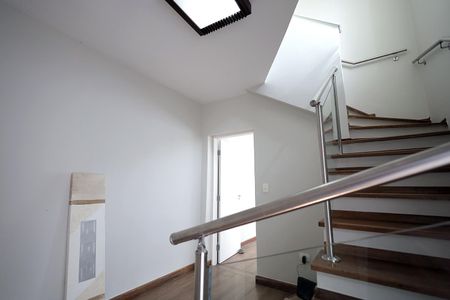 Casa à venda com 121m², 2 quartos e 2 vagasSala