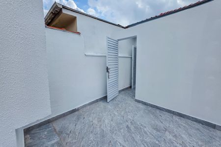 Casa à venda com 121m², 2 quartos e 2 vagas