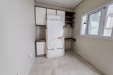 Casa à venda com 121m², 2 quartos e 2 vagas