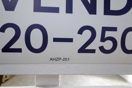 Casa à venda com 121m², 2 quartos e 2 vagasAHZP-251