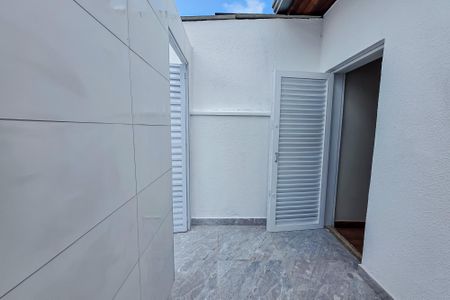 Casa à venda com 121m², 2 quartos e 2 vagas