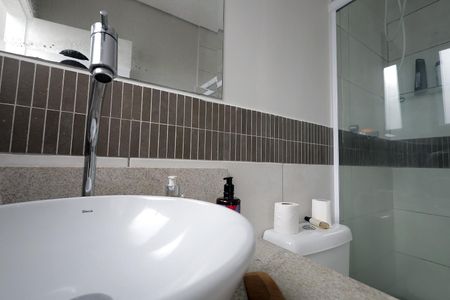 Casa à venda com 121m², 2 quartos e 2 vagasBanheiro social