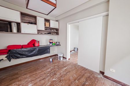 Casa à venda com 121m², 2 quartos e 2 vagas