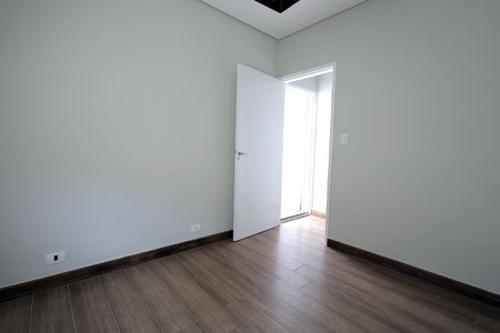 Casa à venda com 121m², 2 quartos e 2 vagasQuarto 2