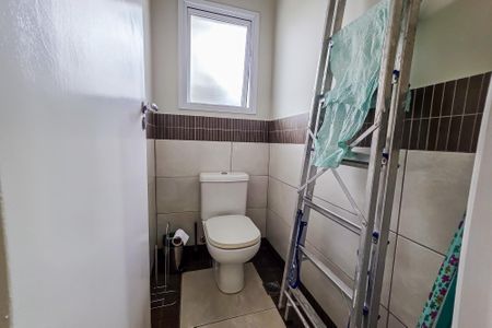 Casa à venda com 121m², 2 quartos e 2 vagas