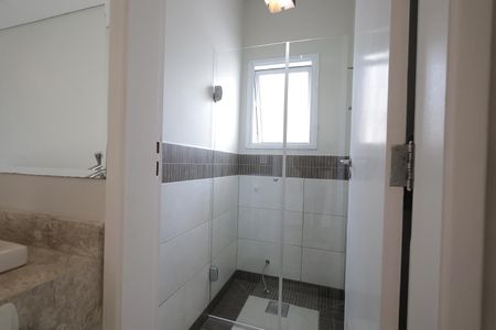 Casa à venda com 121m², 2 quartos e 2 vagasLavabo