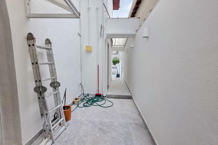 Casa à venda com 121m², 2 quartos e 2 vagas