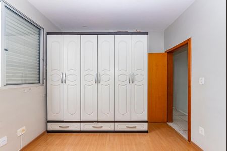 Apartamento à venda com 178m², 3 quartos e 4 vagas Apartamento à venda com 178m², 3 quartos e 4 vagasQuarto 3