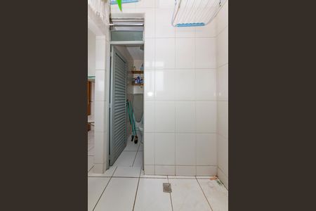 Apartamento à venda com 178m², 3 quartos e 4 vagas Apartamento à venda com 178m², 3 quartos e 4 vagasÁrea de Serviço