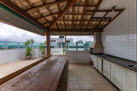 Apartamento à venda com 178m², 3 quartos e 4 vagas Apartamento à venda com 178m², 3 quartos e 4 vagasVaranda