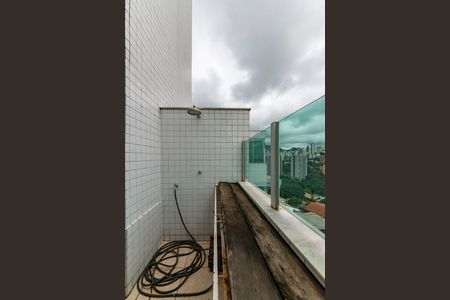 Apartamento à venda com 178m², 3 quartos e 4 vagas Apartamento à venda com 178m², 3 quartos e 4 vagasVaranda