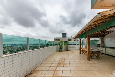 Apartamento à venda com 178m², 3 quartos e 4 vagas Apartamento à venda com 178m², 3 quartos e 4 vagasVaranda