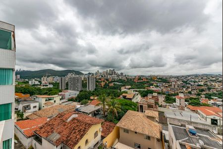 Apartamento à venda com 178m², 3 quartos e 4 vagas Apartamento à venda com 178m², 3 quartos e 4 vagasVaranda da Sala