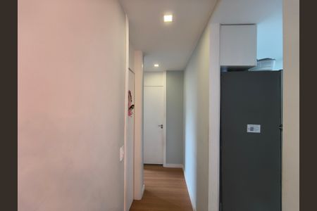 Corredor / Circulação  de apartamento para alugar com 2 quartos, 46m² em Taquara, Rio de Janeiro