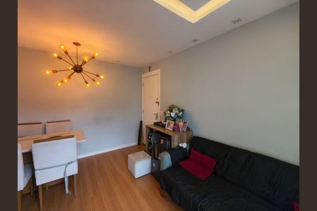 Sala de apartamento para alugar com 2 quartos, 46m² em Taquara, Rio de Janeiro