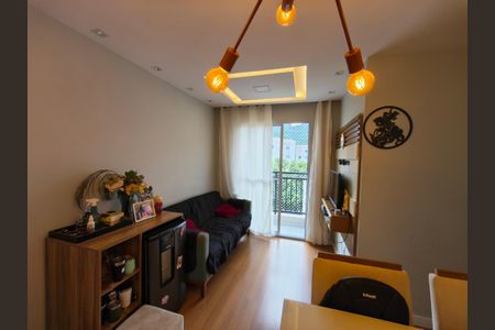 Sala de apartamento para alugar com 2 quartos, 46m² em Taquara, Rio de Janeiro