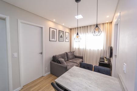 Sala de apartamento à venda com 2 quartos, 34m² em Vila Pierina, São Paulo