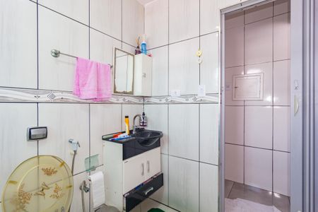 Apartamento à venda com 69m², 2 quartos e sem vaga Apartamento à venda com 69m², 2 quartos e sem vagaBanheiro
