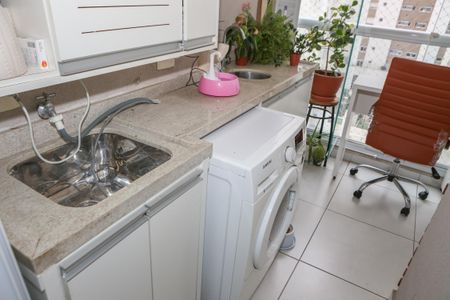 Apartamento para alugar com 36m², 1 quarto e 1 vaga Apartamento para alugar com 36m², 1 quarto e 1 vagaCozinha e Área de Serviço