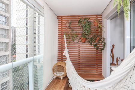 Apartamento para alugar com 36m², 1 quarto e 1 vaga Apartamento para alugar com 36m², 1 quarto e 1 vagaSacada