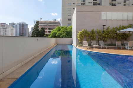 Apartamento para alugar com 36m², 1 quarto e 1 vaga Apartamento para alugar com 36m², 1 quarto e 1 vagaÁrea comum - Piscina