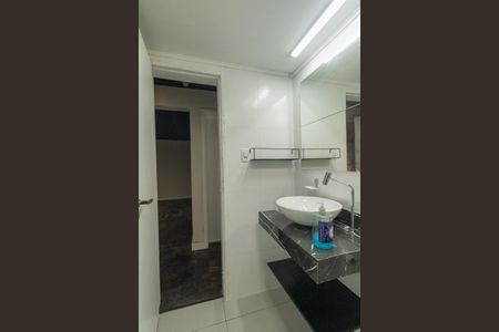 Casa para alugar com 180m², 3 quartos e 3 vagasBanheiro Social