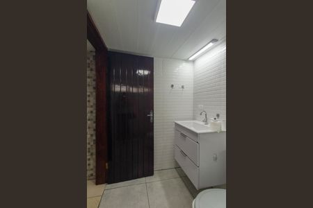 Casa para alugar com 180m², 3 quartos e 3 vagasBanheiro de serviço