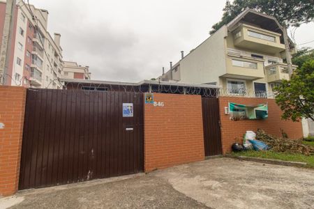 Casa para alugar com 180m², 3 quartos e 3 vagasFachada