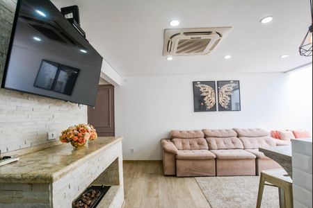 Casa de condomínio à venda com 121m², 4 quartos e 2 vagasCozinha