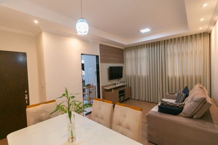 Apartamento para alugar com 3 quartos, 78m² em São João Batista, Belo Horizonte