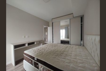 Apartamento à venda com 1 quarto, 50m² em Empresarial 18 do Forte, Barueri