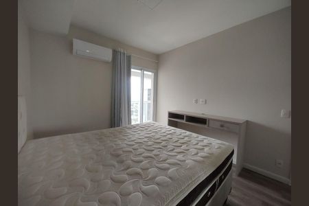 Apartamento à venda com 1 quarto, 50m² em Empresarial 18 do Forte, Barueri