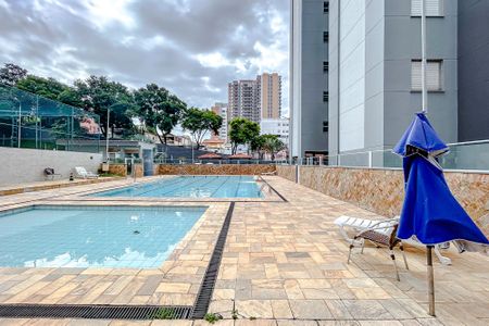 Apartamento para alugar com 70m², 3 quartos e 1 vagaÁrea comum - Piscina