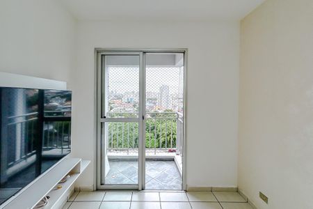 Sala de apartamento para alugar com 3 quartos, 70m² em Vila Carlos de Campos, São Paulo