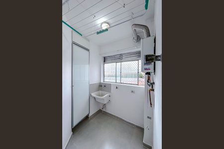 Apartamento para alugar com 70m², 3 quartos e 1 vagaÁrea de Serviço